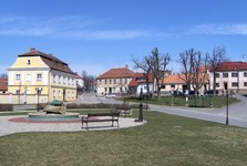 Osová Bítýška znovu slaví. Převzala titul Vesnice Kraje Vysočina roku 2026 Osová Bítýška znovu slaví. Převzala titul Vesnice Kraje Vysočina roku 2026
